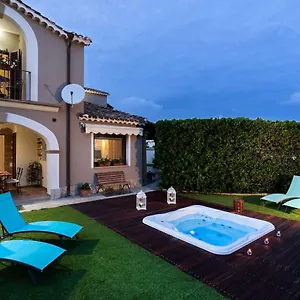 Lina Bed & Breakfast